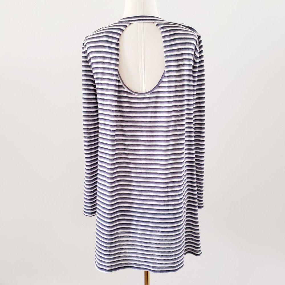 BCBGENERATION sz Medium Blue White Striped Long Sleeve Back Cutout A-Line Dress